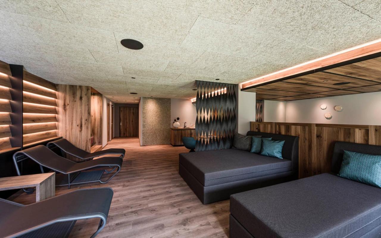 Hotel Roesslwirt Barbian Zewnętrze zdjęcie