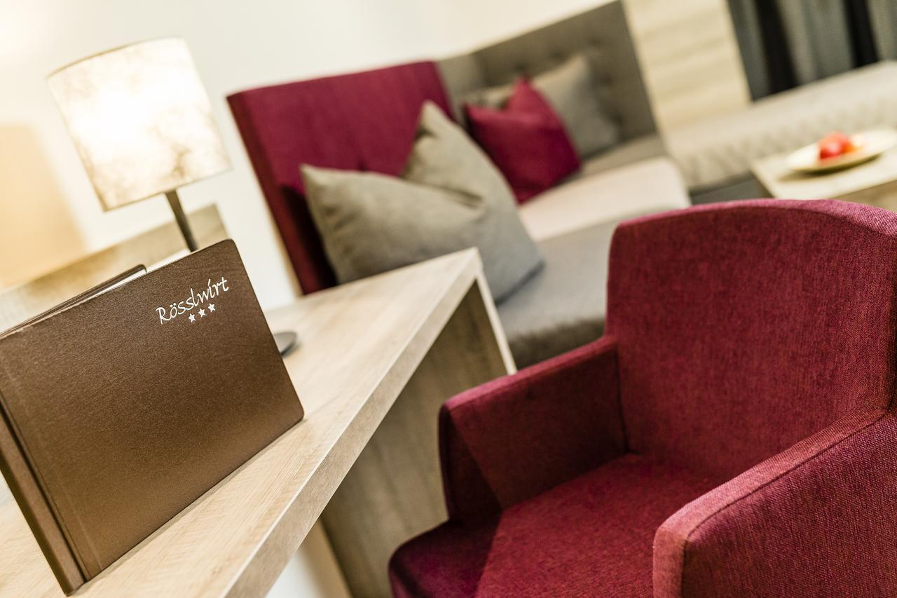 Hotel Roesslwirt Barbian Zewnętrze zdjęcie