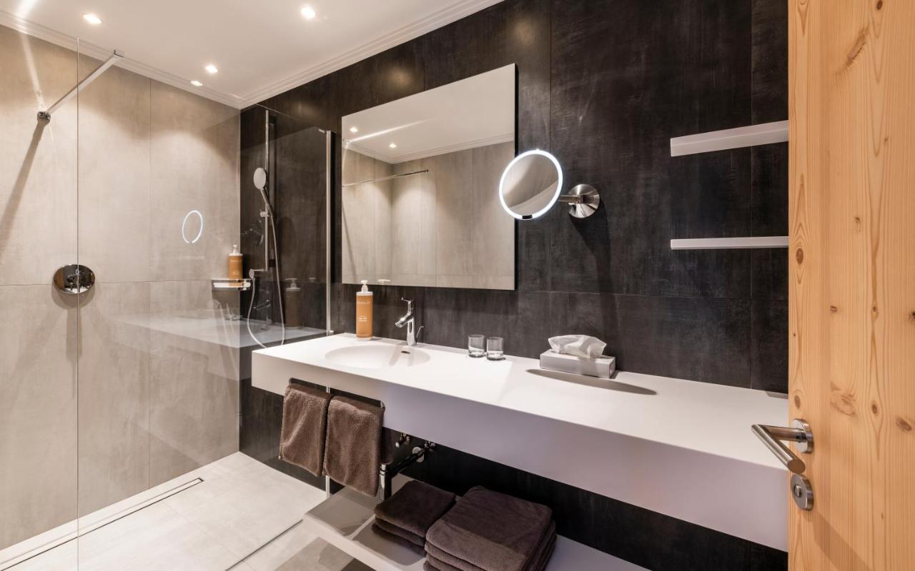Hotel Roesslwirt Barbian Zewnętrze zdjęcie